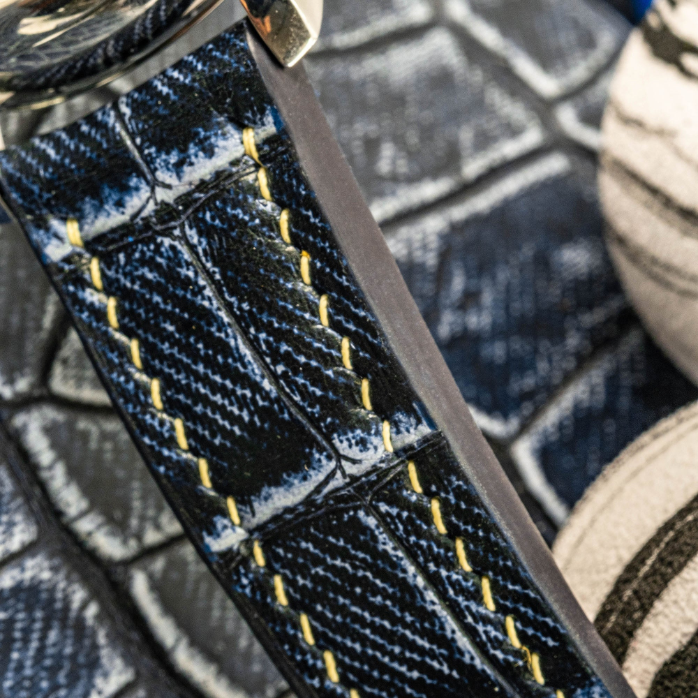denim-blue-alligator-leather-strap-for-louis-erard-regulateur-louis-erard-x-massena-stitching.png