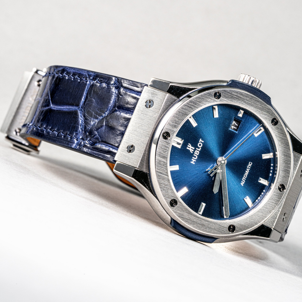 electric-blue-alligator-leather-strap-for-hublot-classic-fusion-watch.png