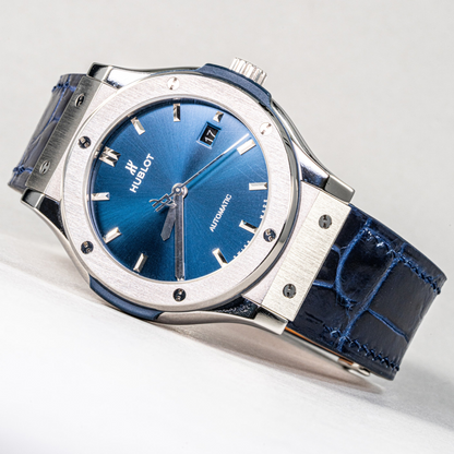electric-blue-alligator-leather-strap-for-hublot-classic-fusion.png