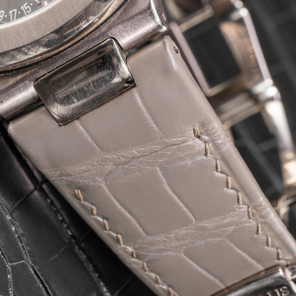 elephant-grey-alligator-leather-watch-strap-for-Patek-Philippe-Nautilus-5712g-lug.png