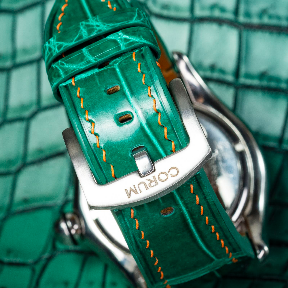 emerald-green-alligator-leather-strap-for-corum-bubble-backside.png