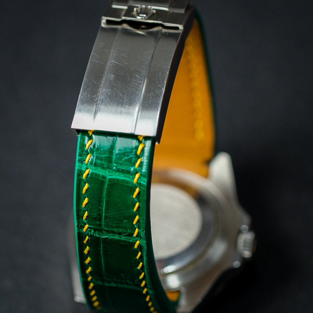 emerald-green-alligator-leather-strap-for-rolex-submariner-40mm-buckle.png