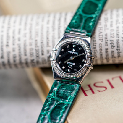 emerald-green-alligator-leather-watch-strap-for-omega-constellation-on-watch.png