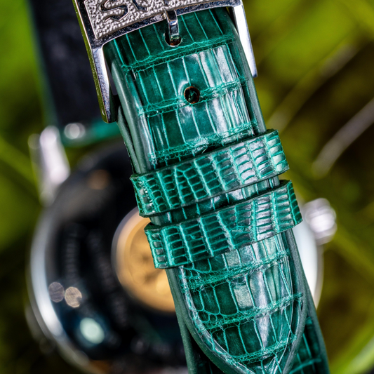 emerald-green-lizard-grand-seiko-sbgw033-stitchless-backside.png