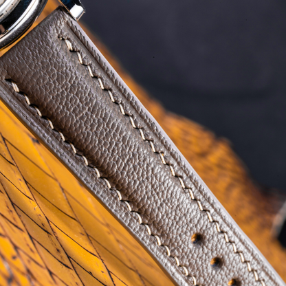 etaupe-epsom-calfskin-leather-strap-for-grand-seiko-mechanical-manual-winding-stitching.png