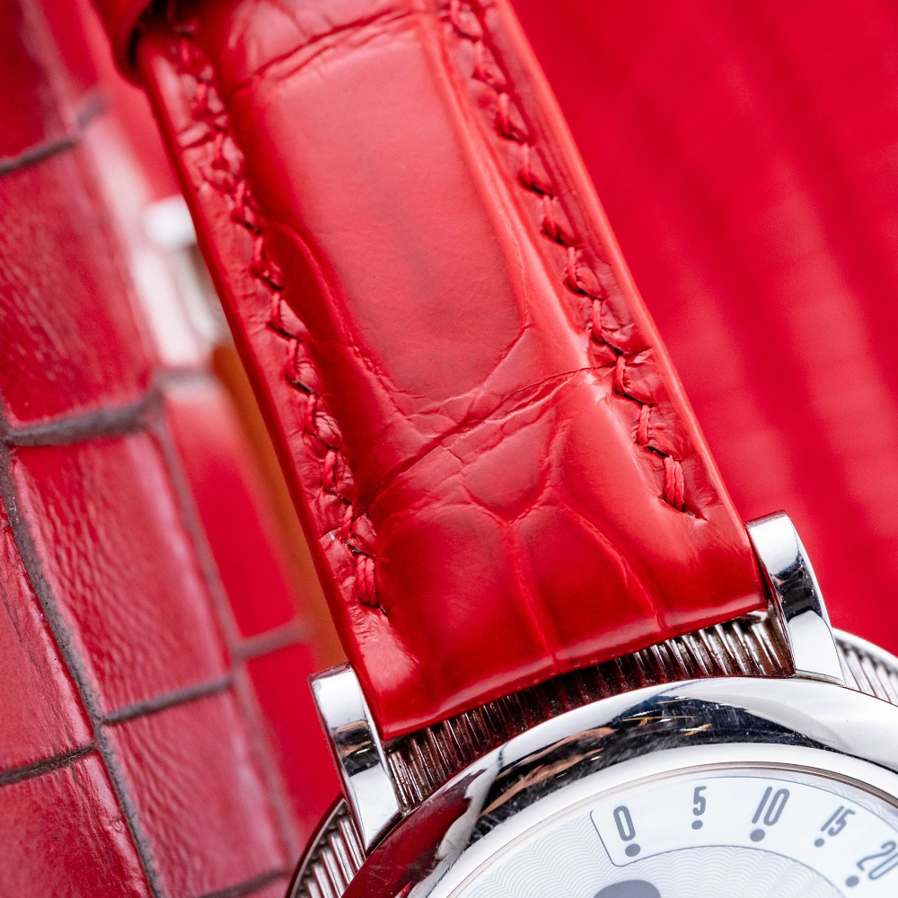 ferrari-red-alligator-leather-strap-for-gerald-genta-mickey-mouse-lug.png