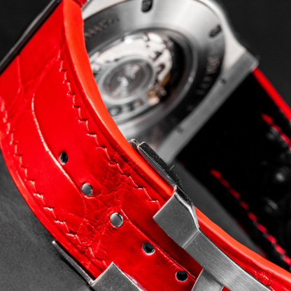 ferrari-red-alligator-leather-strap-for-hublot-classic-fusion-detail.png