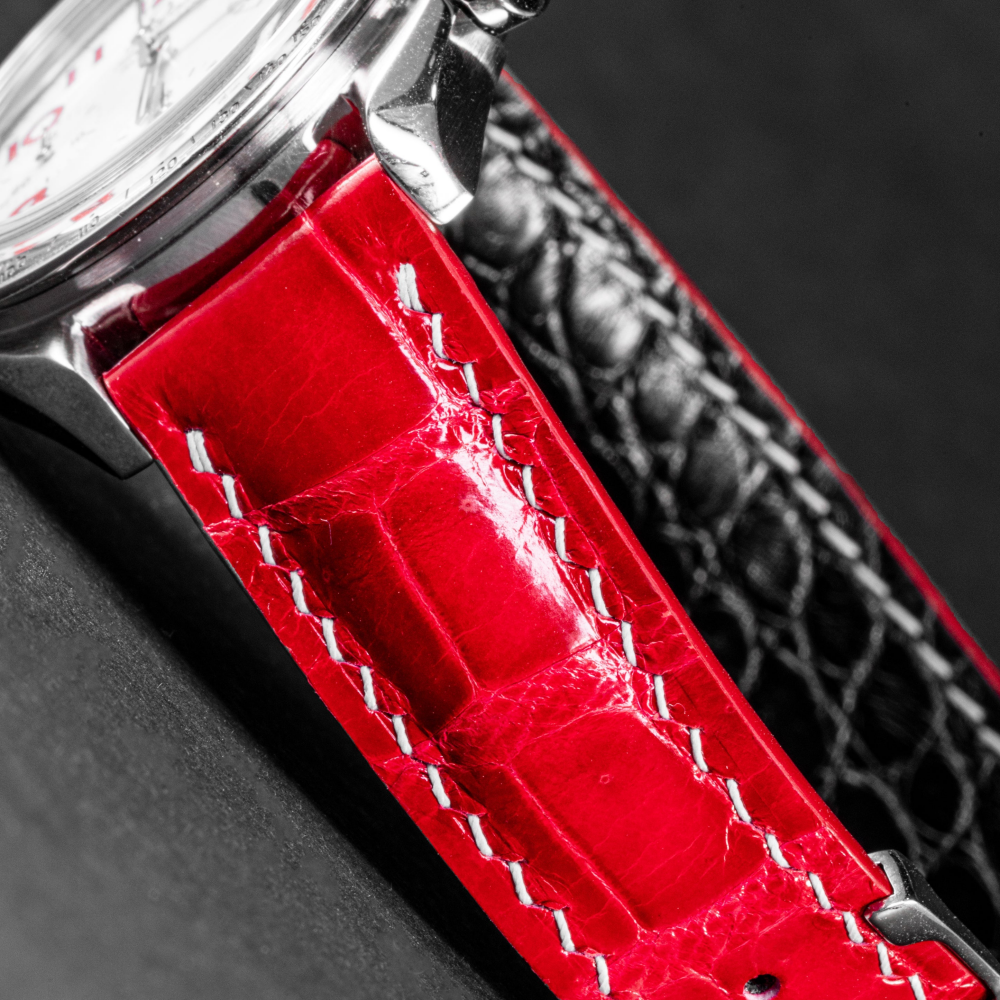 ferrari-red-alligator-leather-strap-for-omega-speedmaster-reduced-white-stitching-detail.png