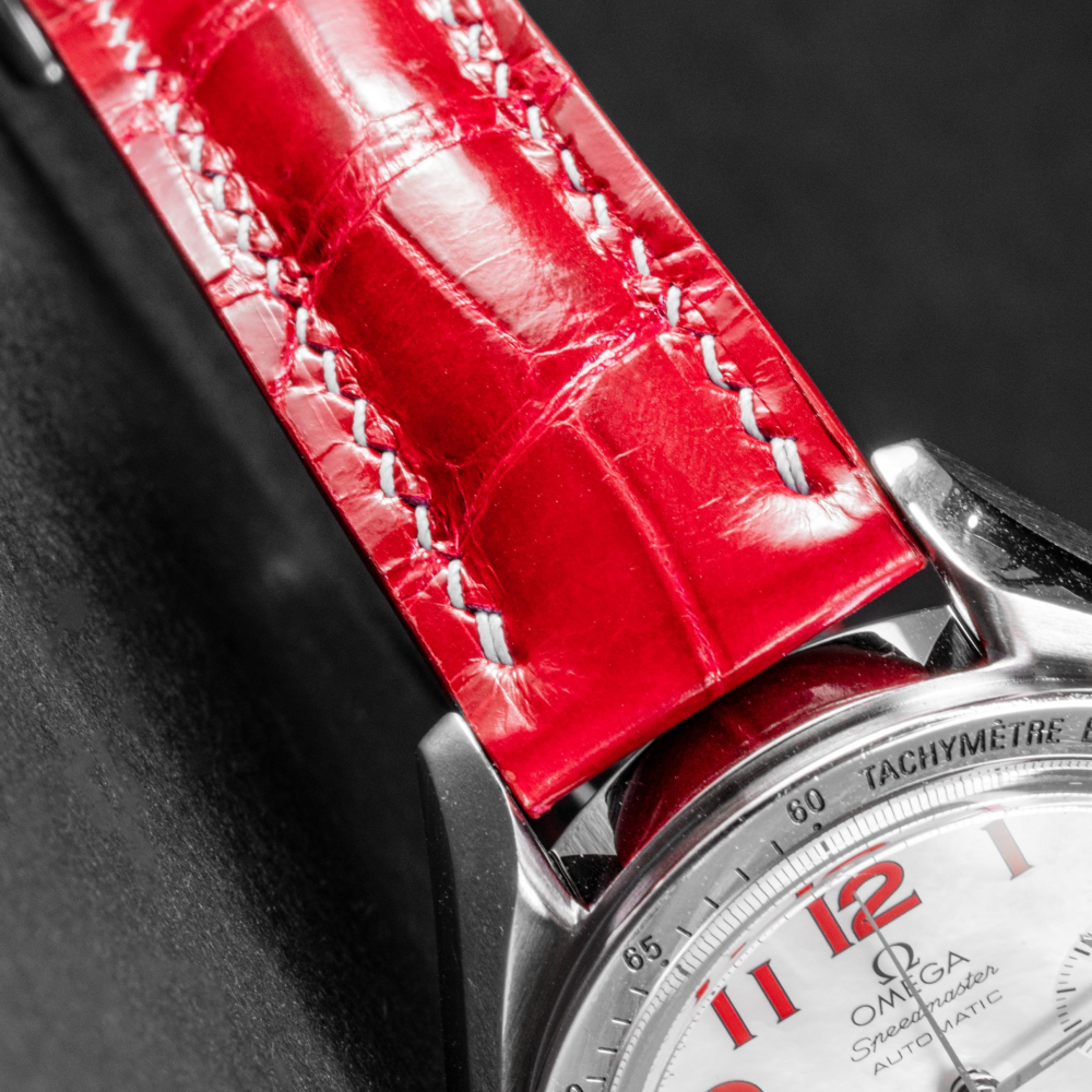 ferrari-red-alligator-leather-strap-for-omega-speedmaster-reduced-white-stitching-lug.png