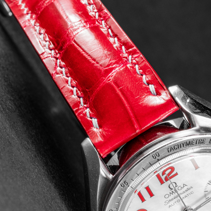 ferrari-red-alligator-leather-strap-for-omega-speedmaster-reduced-white-stitching-lug.png