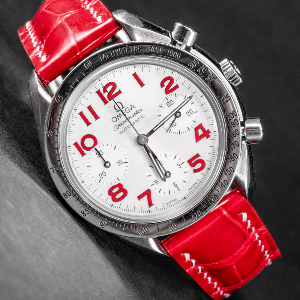 ferrari-red-alligator-leather-strap-for-omega-speedmaster-reduced-white-stitching.png