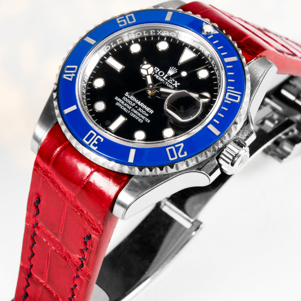 ferrari-red-alligator-leather-strap-for-rolex-submariner-41mm-detail.png