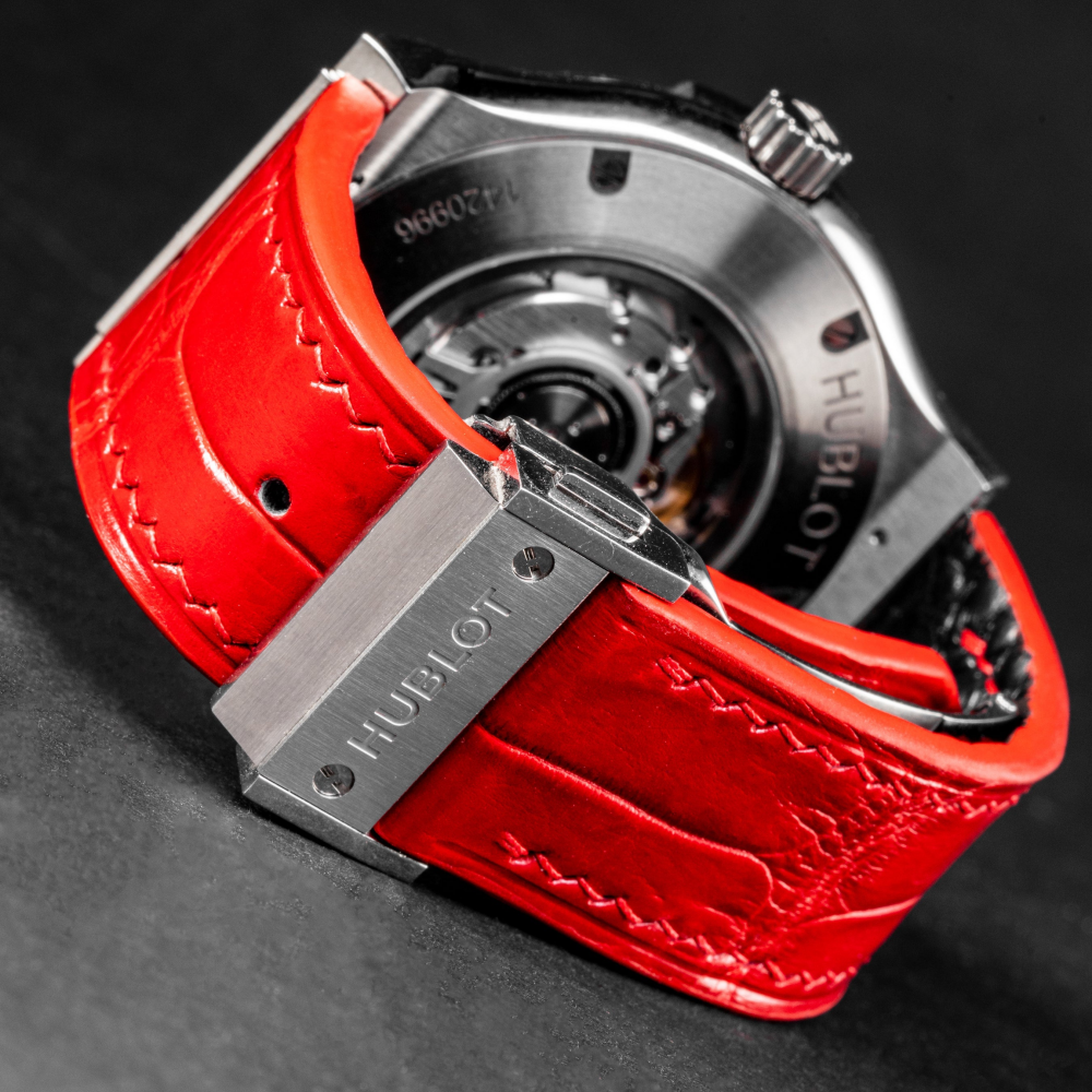 ferrari-red-alligator-leather-watch-strap-for-Hublot-classic-fusion-backside.png