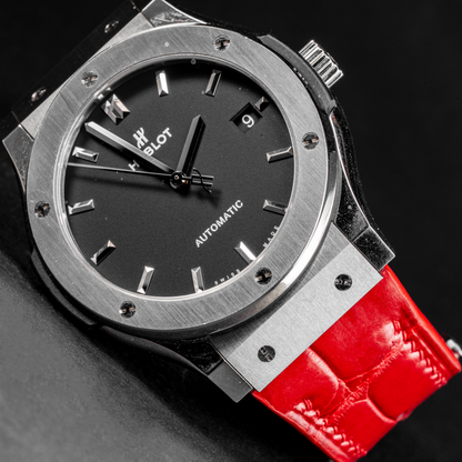 ferrari-red-alligator-leather-watch-strap-for-Hublot-classic-fusion.png