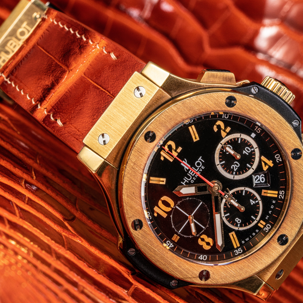 flaming-orange-alligator-leather-strap-for-Hublot-big-bang-watch.png