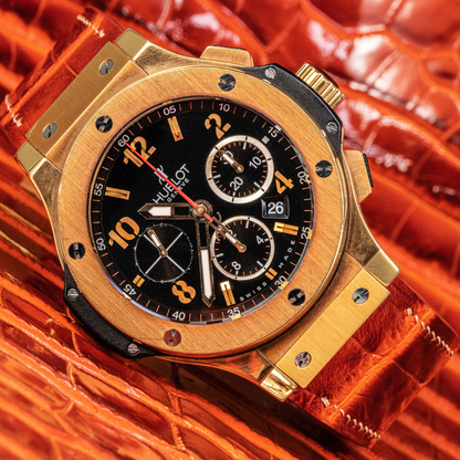 flaming-orange-alligator-leather-strap-for-Hublot-big-bang.png