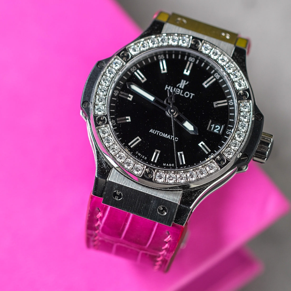 fuchsia-pink-alligator-leather-strap-for-Hublot-big-bang-titanium-diamond-classic-watch.png