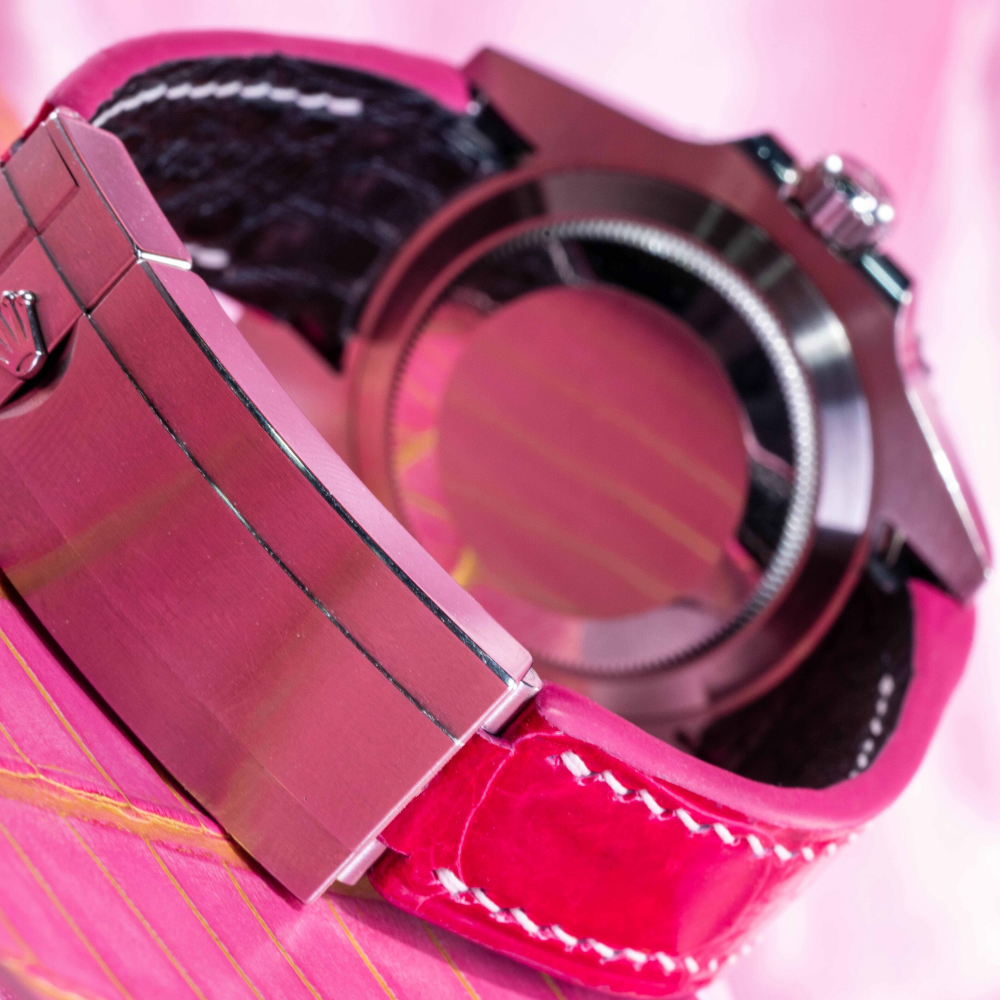 fuchsia-pink-alligator-leather-strap-for-rolex-submariner-41mm-backside.png