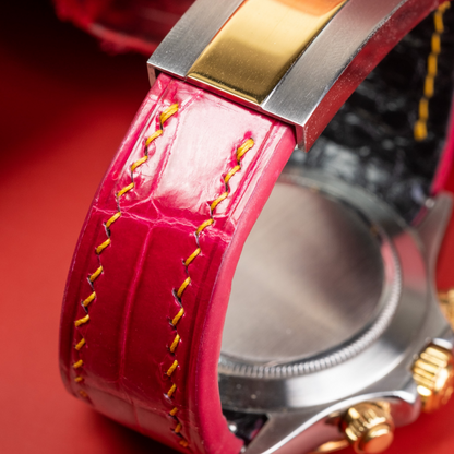 fuchsia-pink-alligator-strap-for-rolex-daytona-rosegold-stiching-backside.png