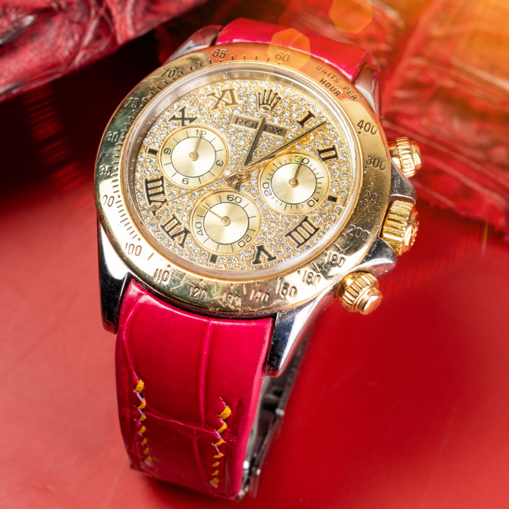 fuchsia-pink-alligator-strap-for-rolex-daytona-rosegold-stiching-watch.png