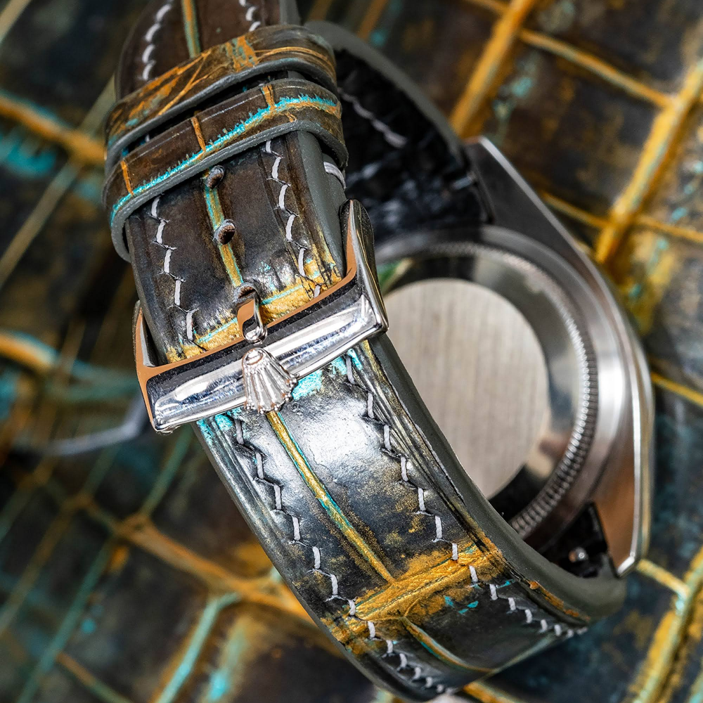 gold-turquoise-alligator-leather-watch-strap-for-Rolex-Datejust-backside.png
