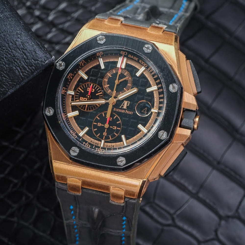 graphite-grey-alligator-leather-strap-for-ap-royal-oak-44mm-on-watch.png
