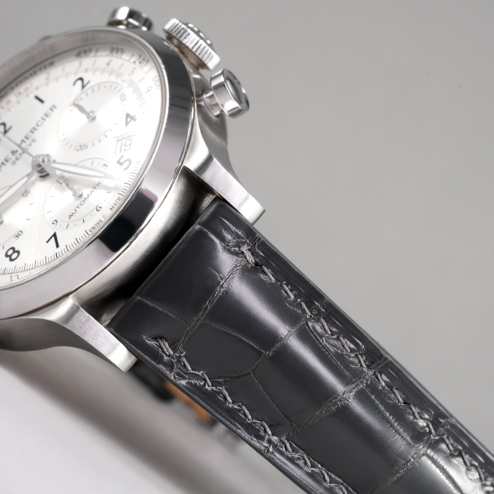 graphite-grey-alligator-leather-strap-for-baume-mercier-capeland-detail.png