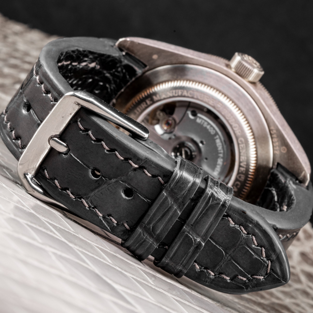 graphite-grey-alligator-leather-strap-for-tudor-black-bay-backside.png