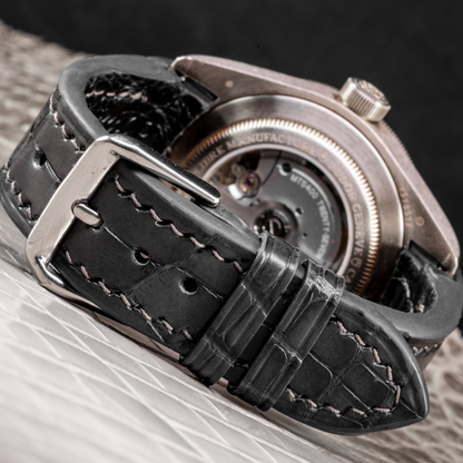 graphite-grey-alligator-leather-strap-for-tudor-black-bay-backside.png