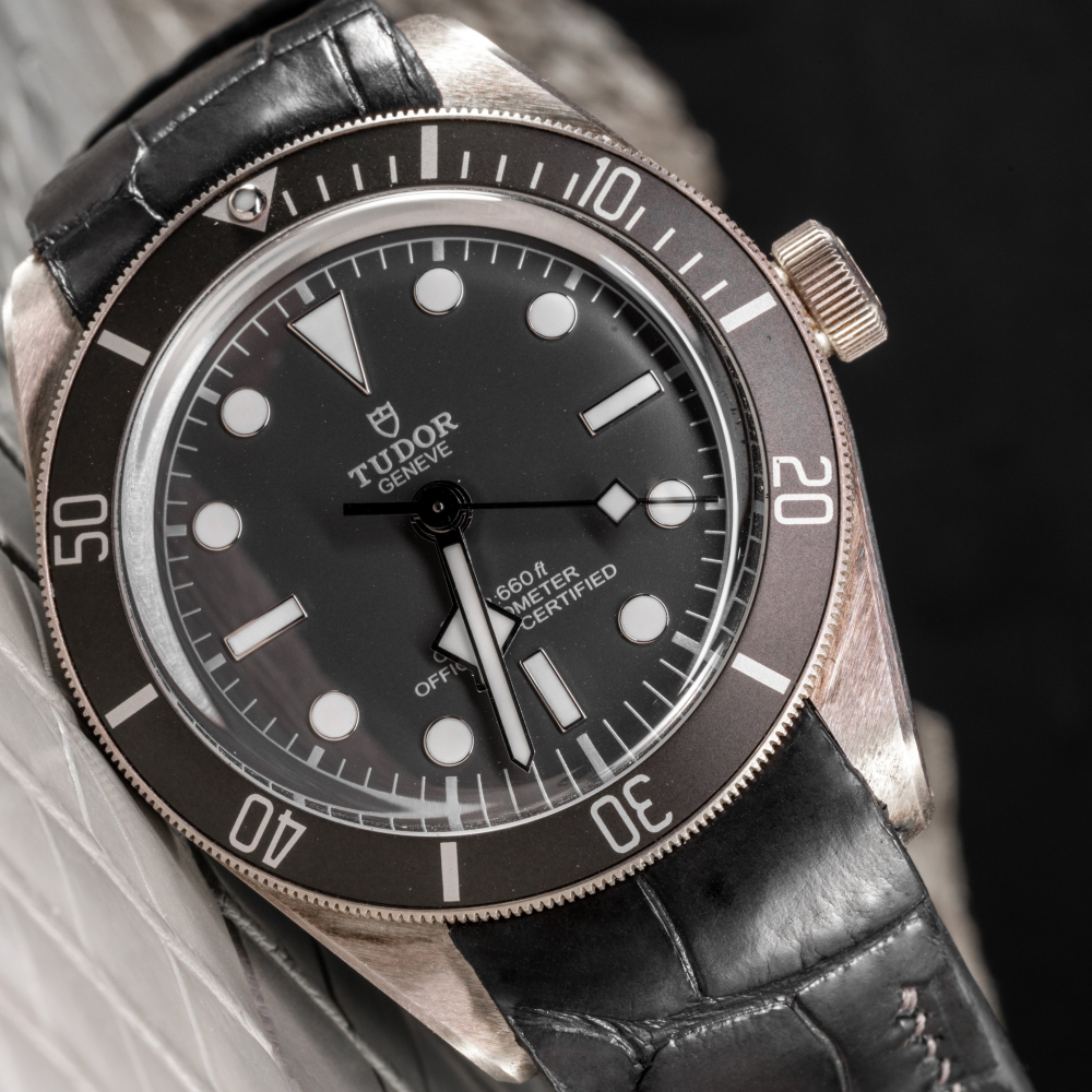 graphite-grey-alligator-leather-strap-for-tudor-black-bay-watch.png
