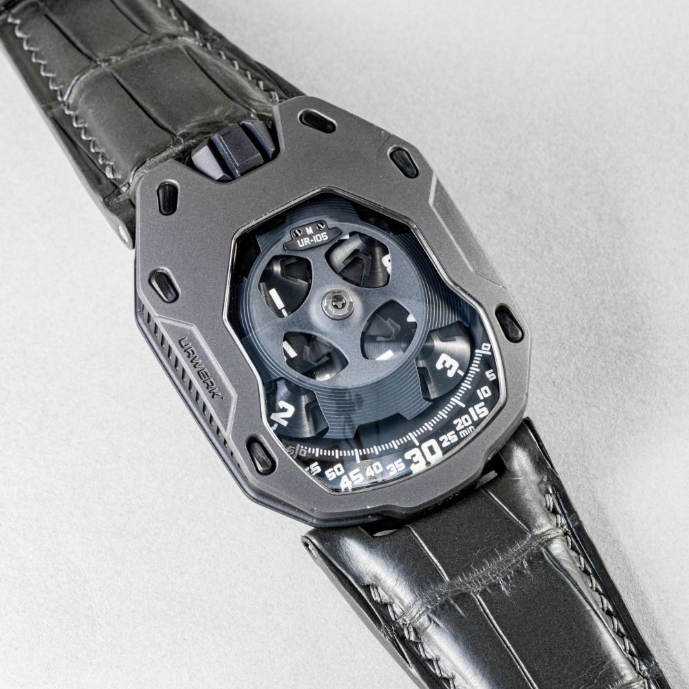 graphite-grey-alligator-leather-strap-for-urwerk.png