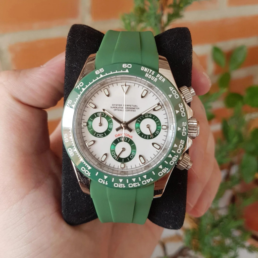 green-FKM-rubber-strap-for-rolex-daytona-onwatch.png
