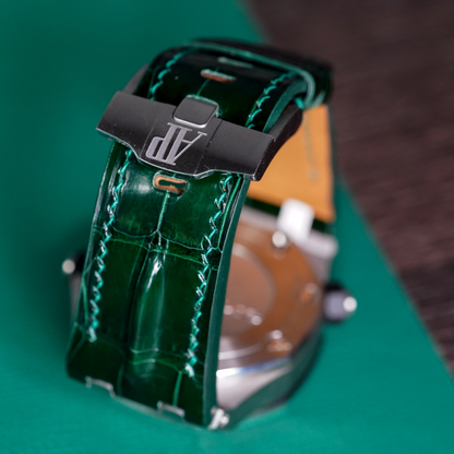 green-alligator-leather-strap-for-ap-royal-oak-shore-42mm-backside.png