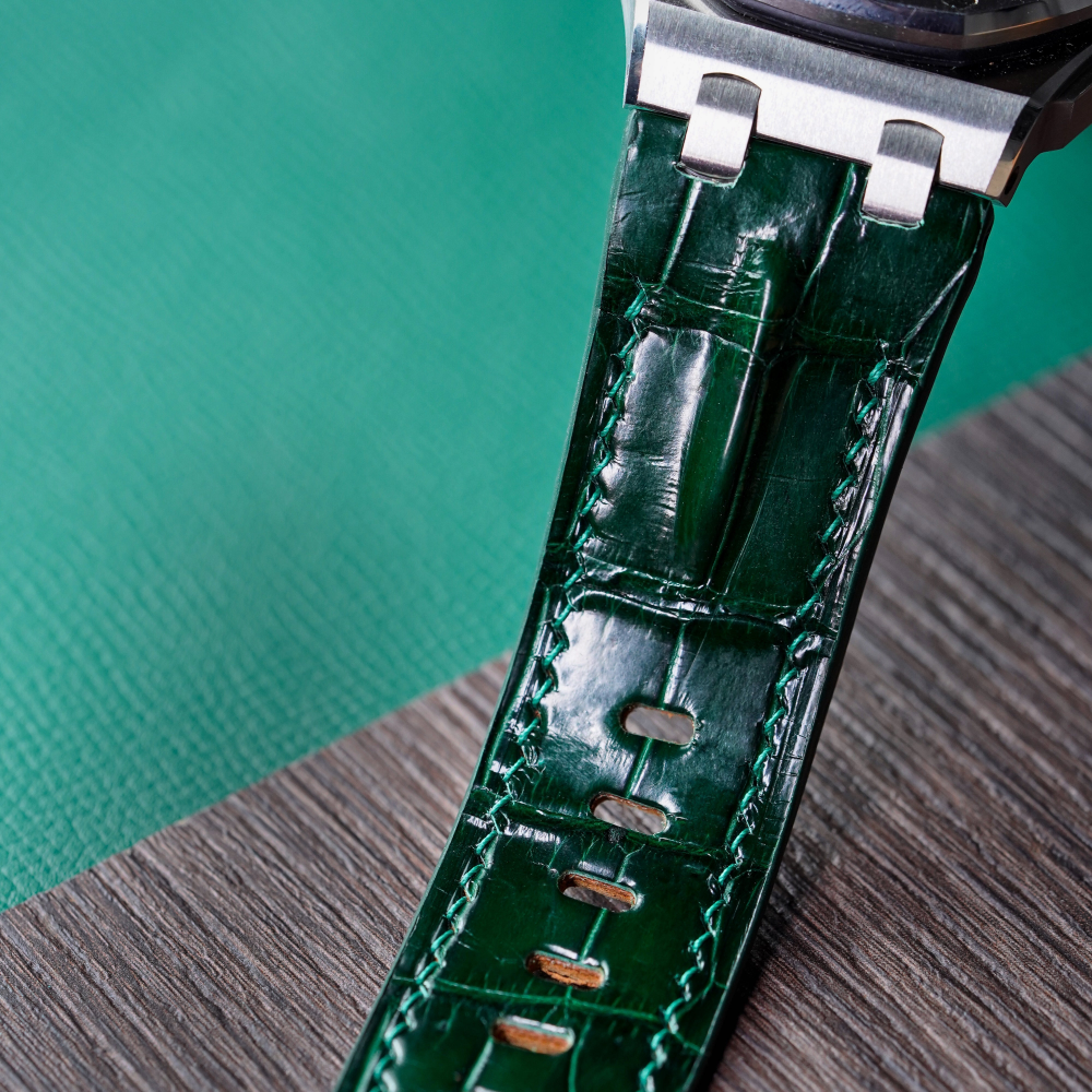 green-alligator-leather-strap-for-ap-royal-oak-shore-42mm-leather.png