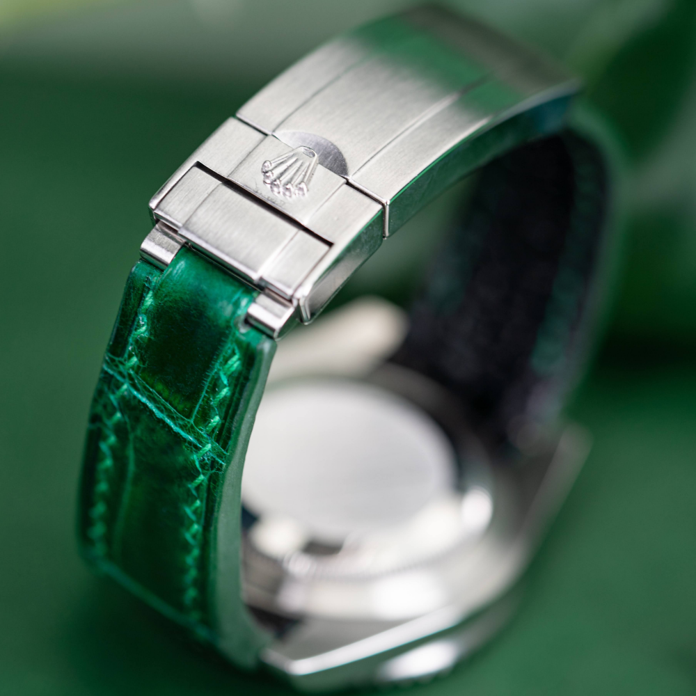 green-alligator-leather-strap-for-rolex-submariner-40mm-buckle.png