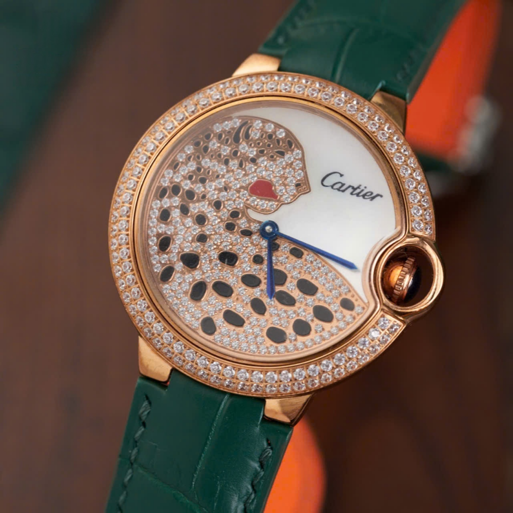 green-alligator-leather-watch-strap-for-cartier-ballon-bleu-push-button-on-watch.png