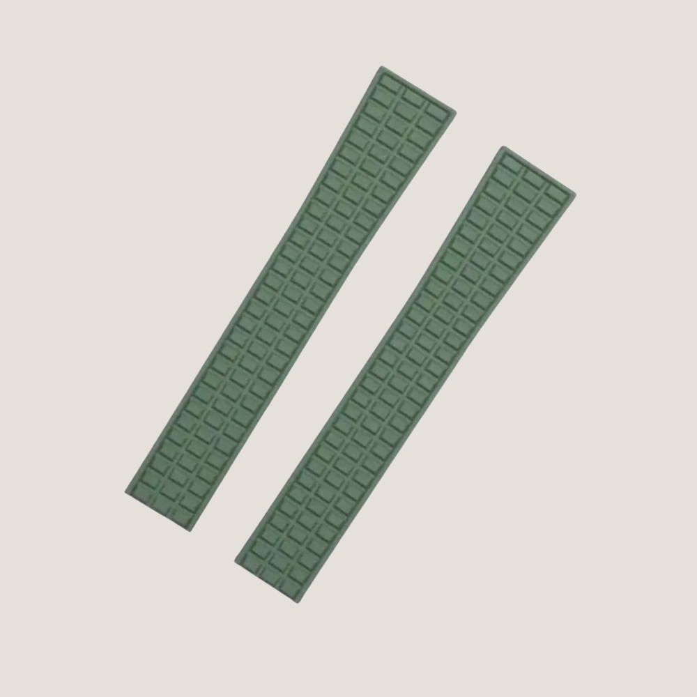green-rubber-strap-for-patek-philippe-aquanaut-5067a.png