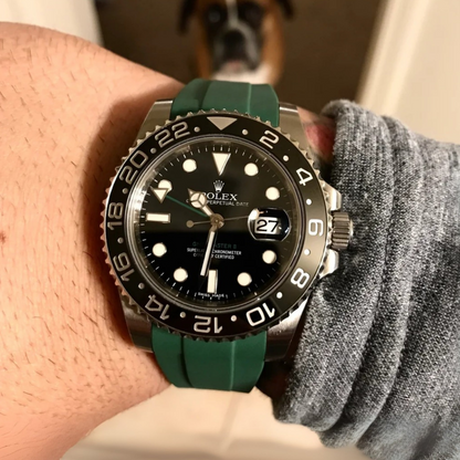 green-rubber-strap-for-rolex-GMT-Master-II-onhand.png