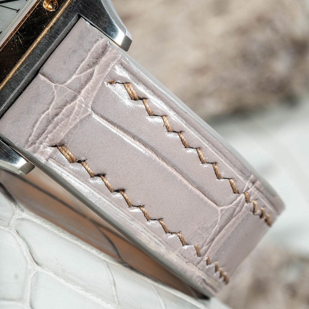 grey-alligator-leather-strap-for-cartier-santos-dumont-lug.png