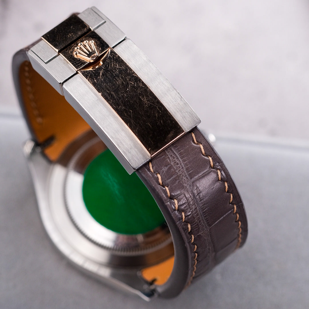 grey-alligator-leather-strap-for-rolex-yacht-master-backside.png