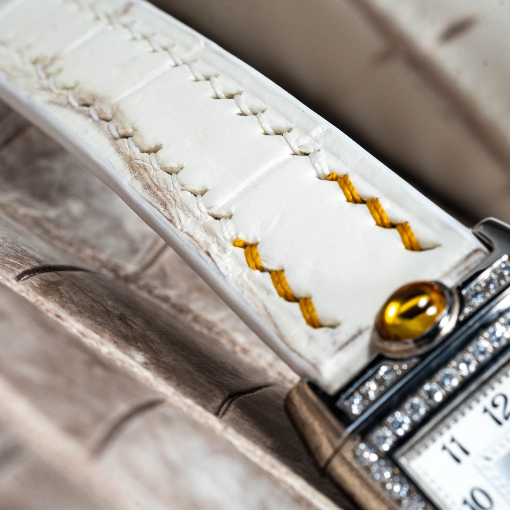 himalayan-alligator-leather-strap-for-Jaeger-LeCoultre-Reverso-ladieslug.png
