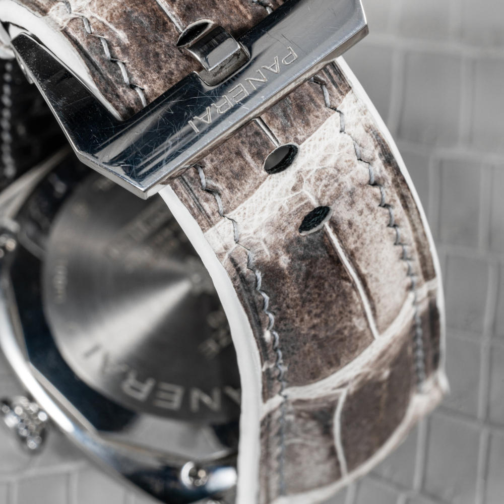 himalayan-alligator-leather-strap-for-Panerai-Radimir-buckle.png