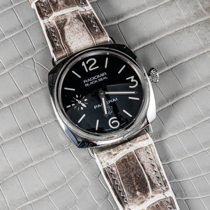 himalayan-alligator-leather-strap-for-Panerai-Radimir-watch.png