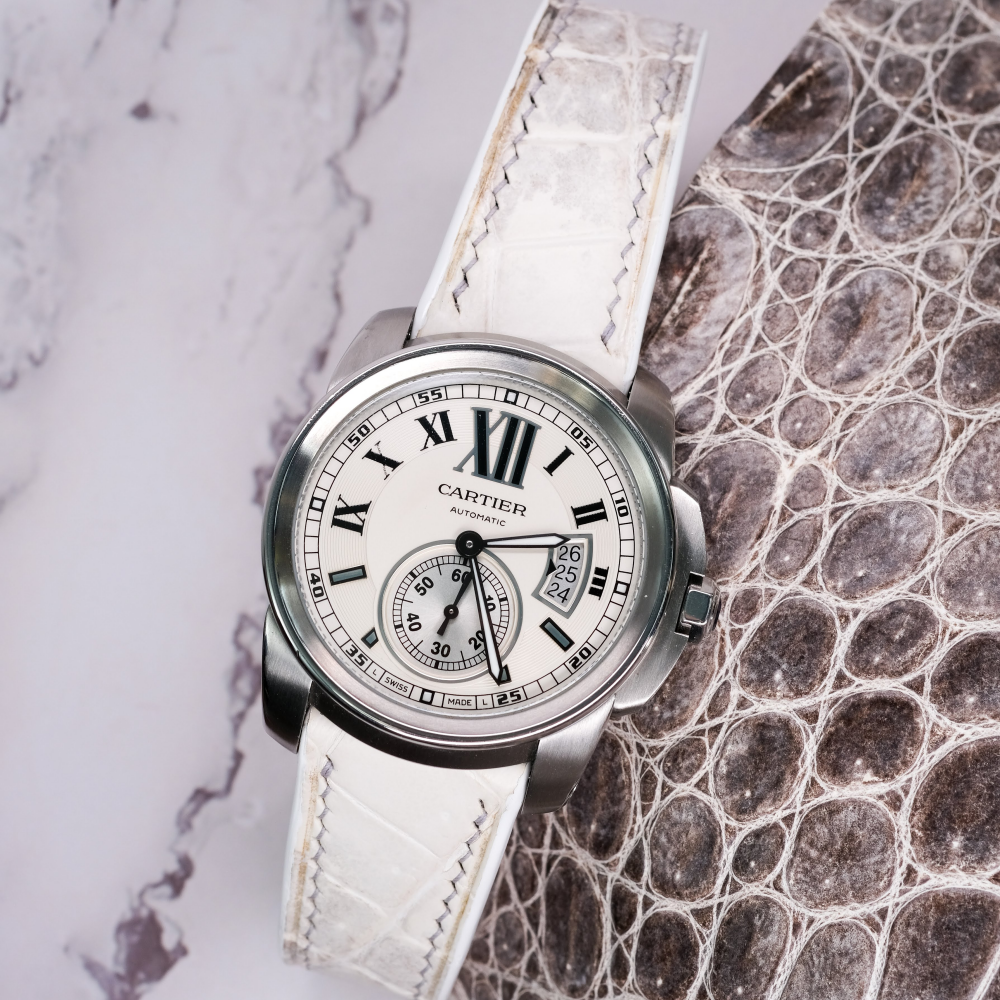himalayan-alligator-leather-strap-for-cartier-calibre-on-watch.png