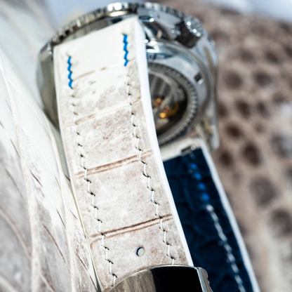 himalayan-alligator-leather-strap-for-grand-seiko-spring-drive-GMT--stitching.png