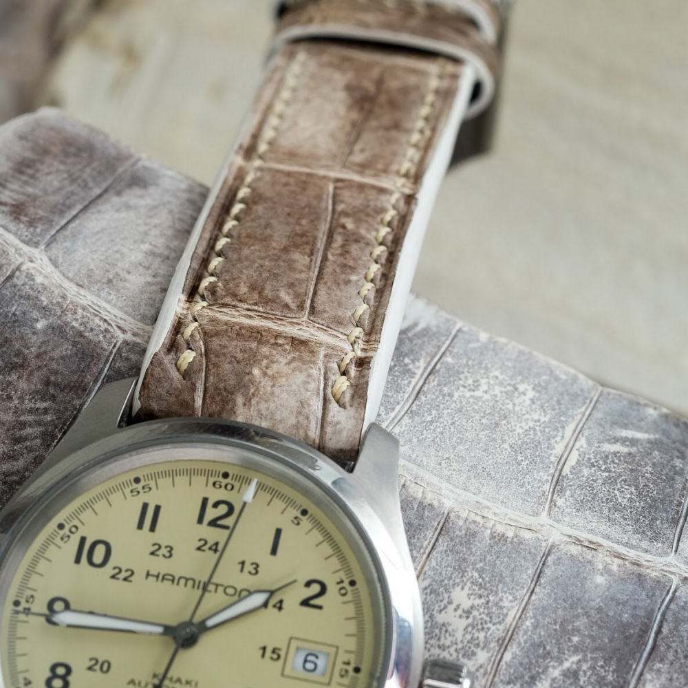 himalayan-alligator-leather-strap-for-hamilton-khaki-field-stitching.png
