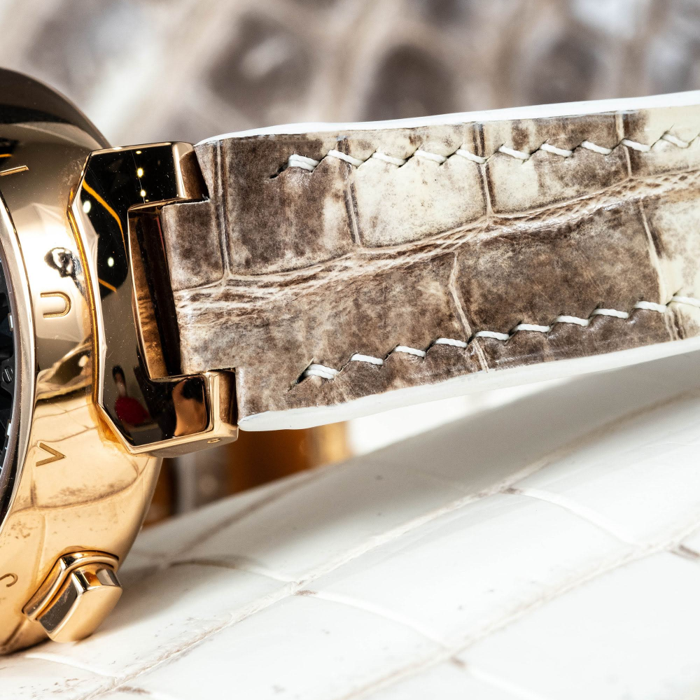 himalayan-alligator-leather-strap-for-louis-vuitto-tambour-spin-timelug.png