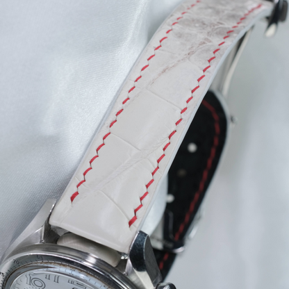 himalayan-alligator-leather-strap-for-omega-speedmaster-reduced-red-stitching-lug.png