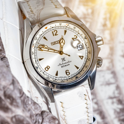 himalayan-alligator-leather-strap-for-seiko-prospex-compass.png