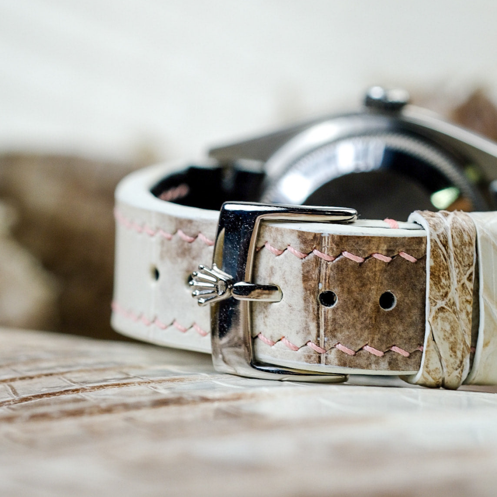 himalayan-alligator-leather-watch-strap-for-Rolex-Datejust-buckle.png